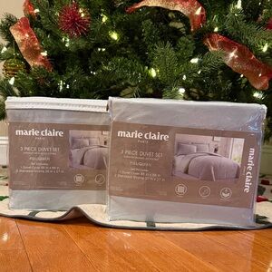 Gray Duvet Set (1 Duvet Set) $35 each